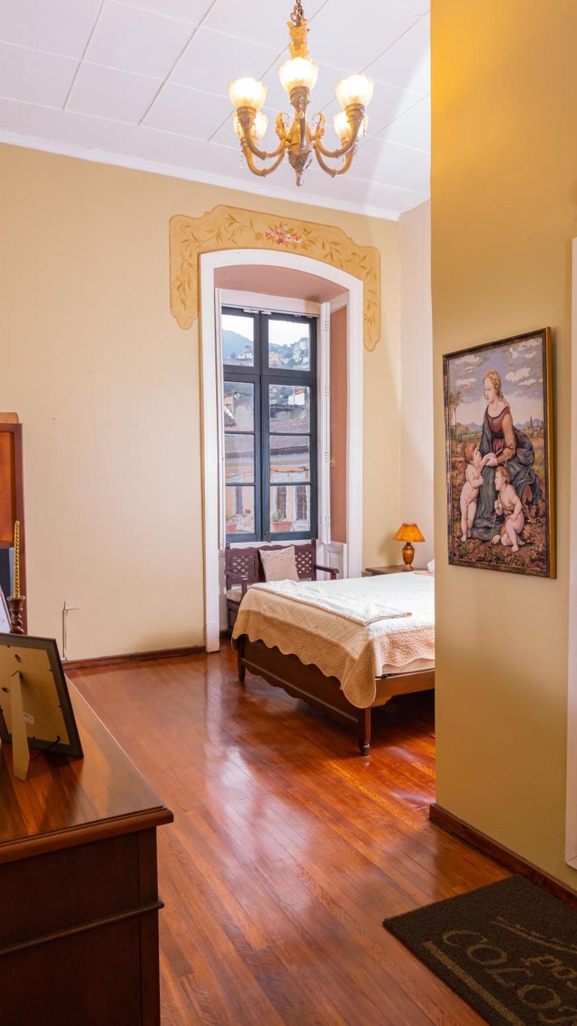 Casa Colonial Quito Hotel Luaran gambar