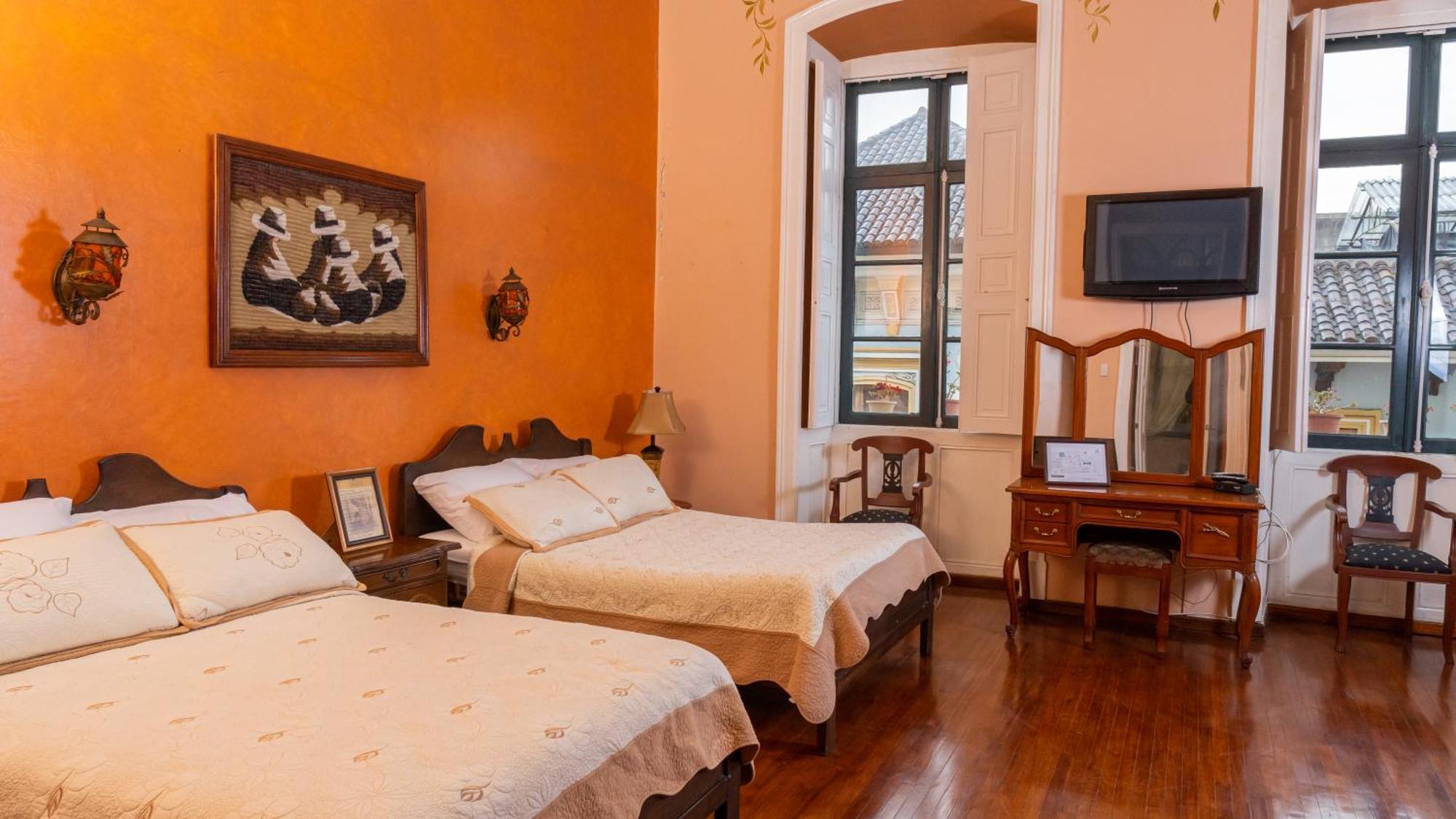 Casa Colonial Quito Hotel Luaran gambar