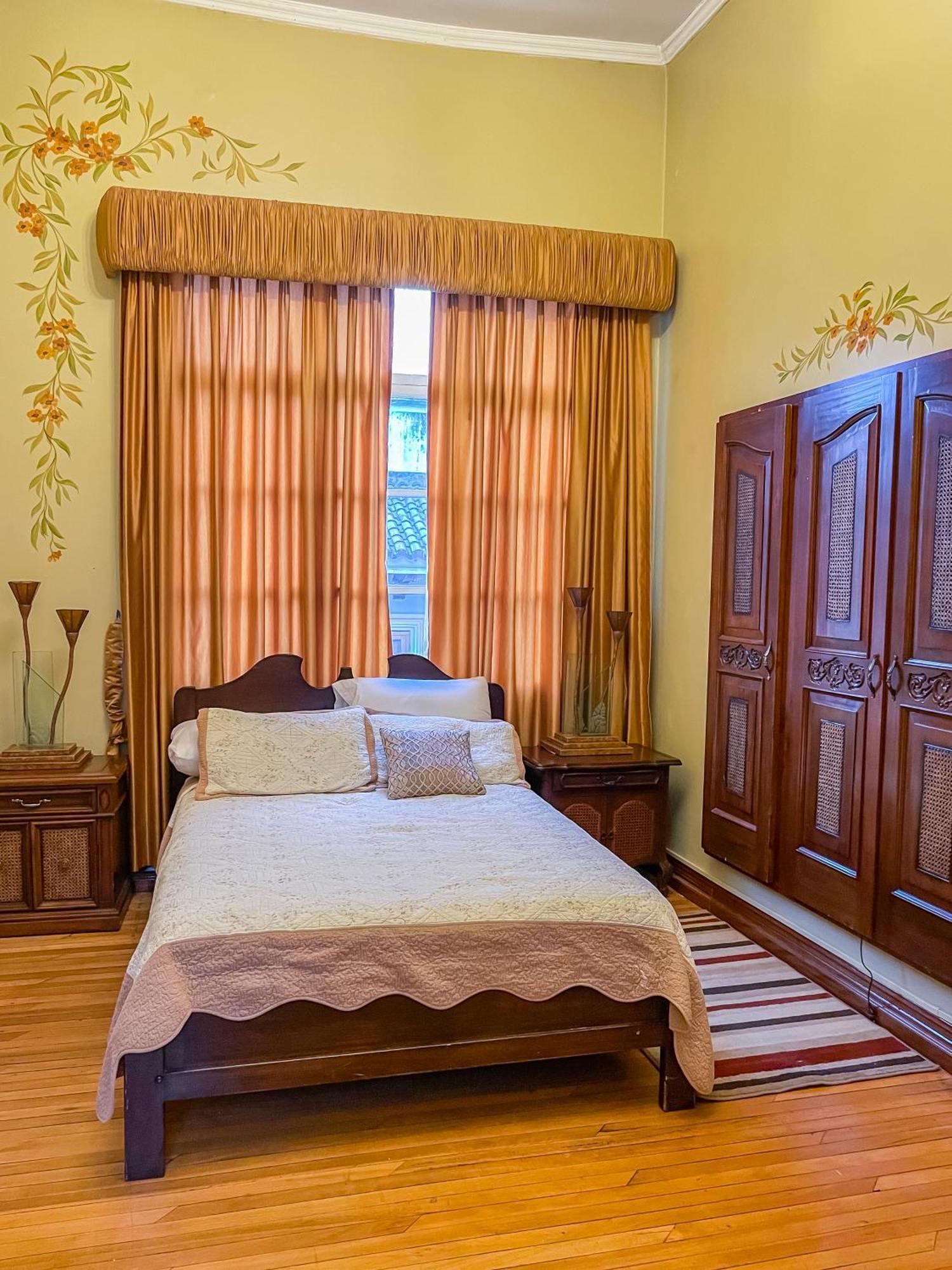Casa Colonial Quito Hotel Luaran gambar